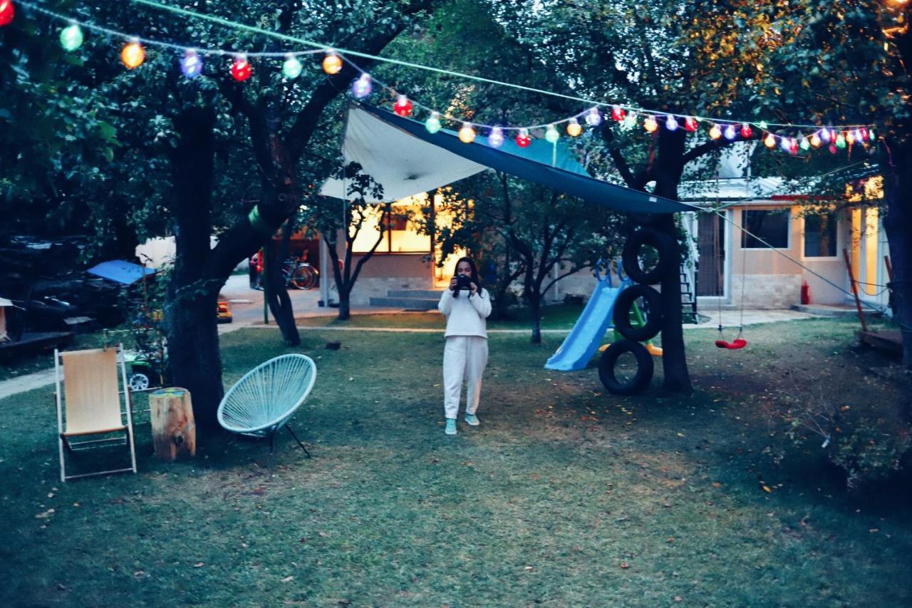 Dragonfly Gardens - The Wagons Hotel Brasov Luaran gambar