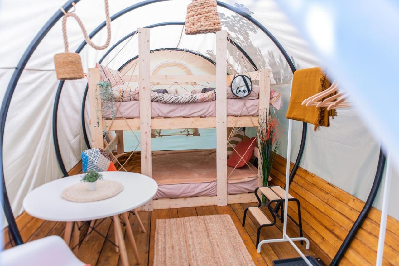 Dragonfly Gardens - The Wagons Hotel Brasov Luaran gambar